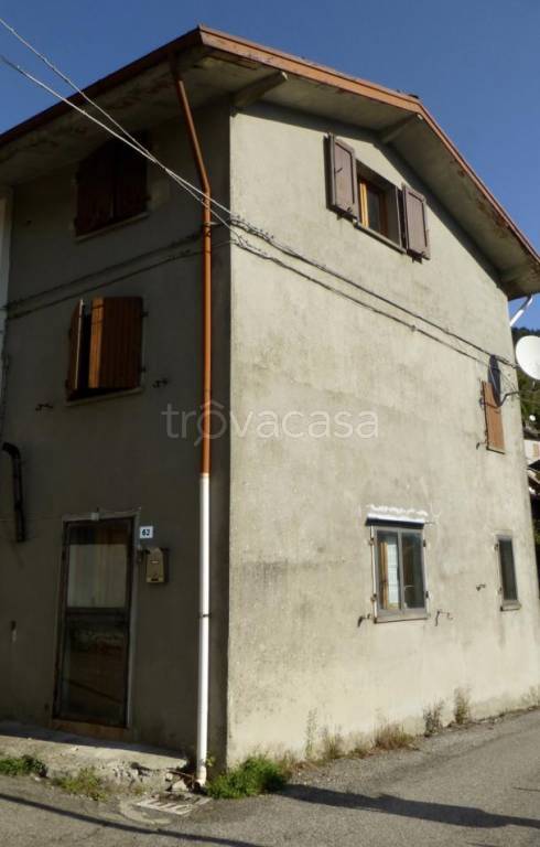 casa indipendente in vendita a Castiglione dei Pepoli in zona Rasora