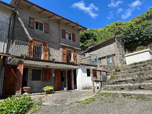 casa indipendente in vendita a Castiglione dei Pepoli in zona Rasora
