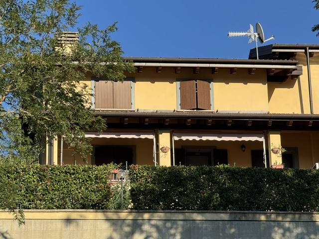 casa indipendente in vendita a Castiglione dei Pepoli in zona Lagaro