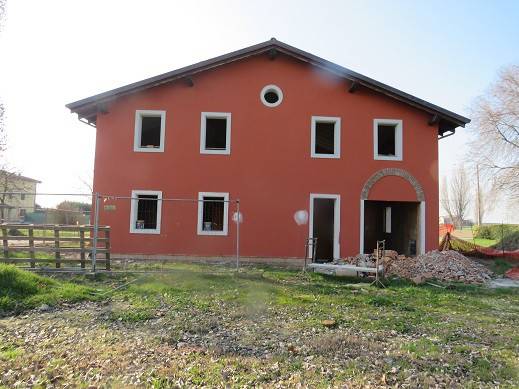 casa indipendente in vendita a Crevalcore