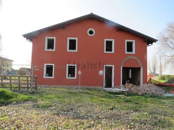 casa indipendente in vendita a Crevalcore