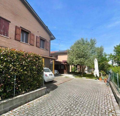 casa indipendente in vendita a Crevalcore