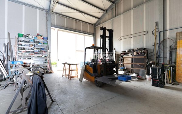 appartamento in vendita a Crevalcore in zona Caselle