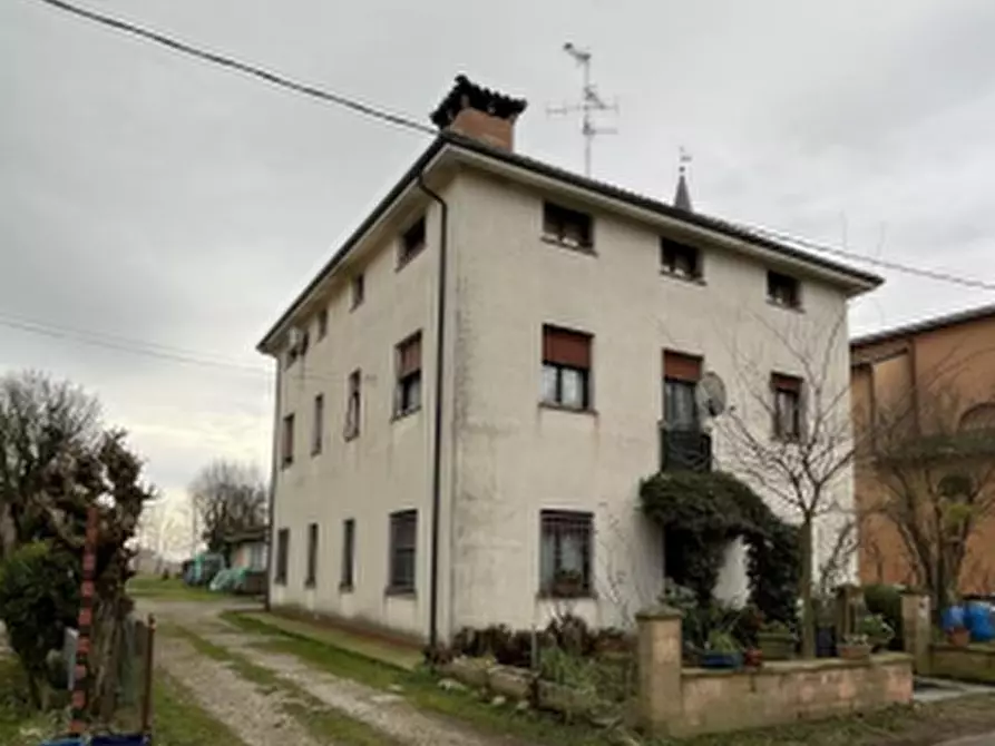 appartamento in vendita a Crevalcore in zona Caselle