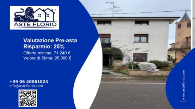 appartamento in vendita a Crevalcore in zona Caselle