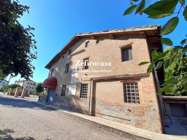 casa indipendente in vendita a Crevalcore