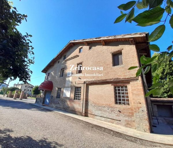 casa indipendente in vendita a Crevalcore