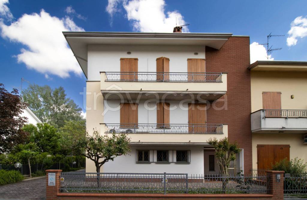 casa indipendente in vendita a Crevalcore