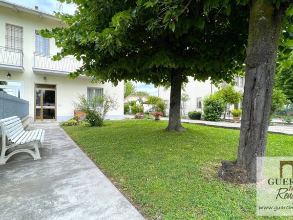 casa indipendente in vendita a Crevalcore in zona Palata Pepoli