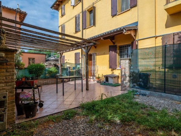 casa indipendente in vendita a Crevalcore