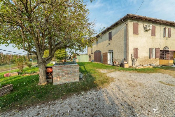 casa indipendente in vendita a Crevalcore