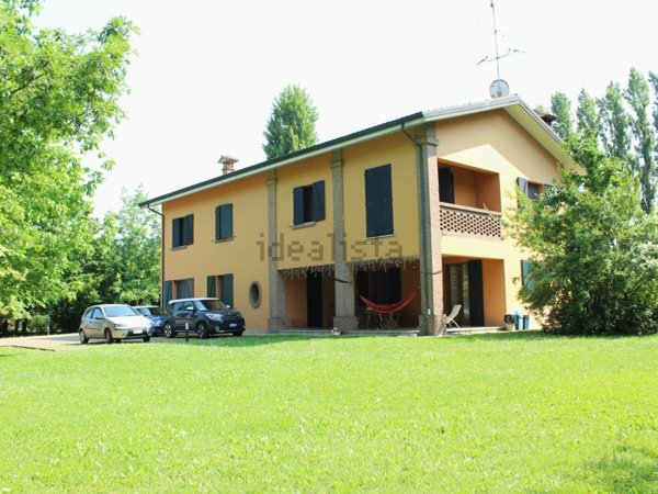 casa indipendente in vendita a Crevalcore