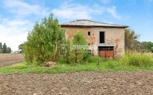 casale in vendita a Crevalcore