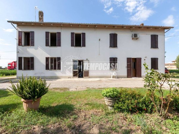 casa indipendente in vendita a Crevalcore in zona Palata Pepoli