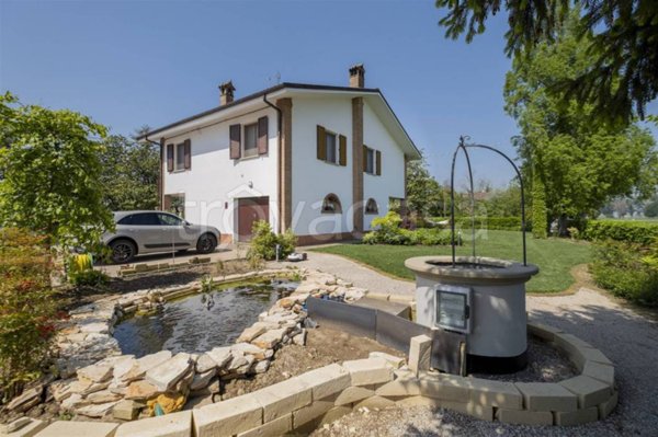 casa indipendente in vendita a Crevalcore