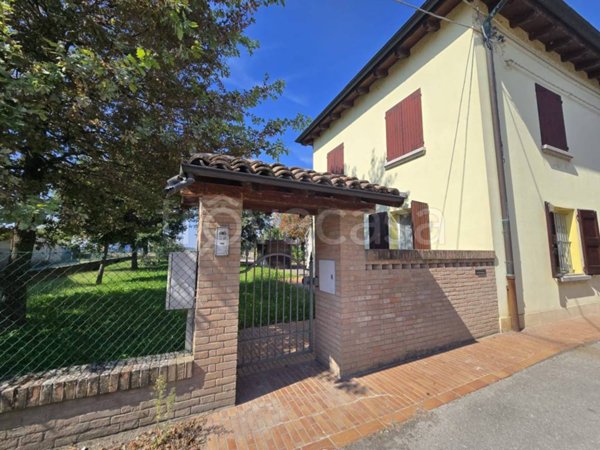 casa indipendente in vendita a Crevalcore in zona Palata Pepoli