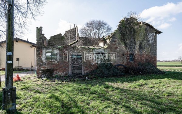 casale in vendita a Crevalcore