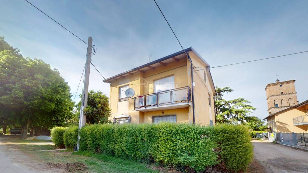 casa indipendente in vendita a Crevalcore