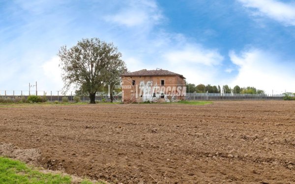 casa indipendente in vendita a Crevalcore