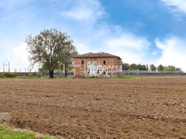 casa indipendente in vendita a Crevalcore