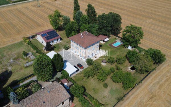 casa indipendente in vendita a Crevalcore