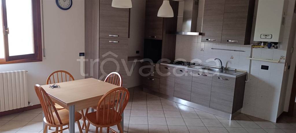 appartamento in vendita a Crevalcore in zona Caselle