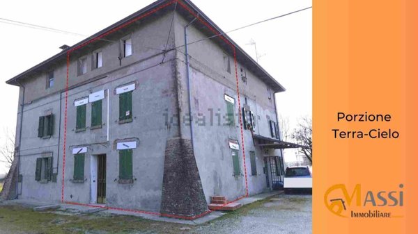 casa indipendente in vendita a Crevalcore in zona Palata Pepoli