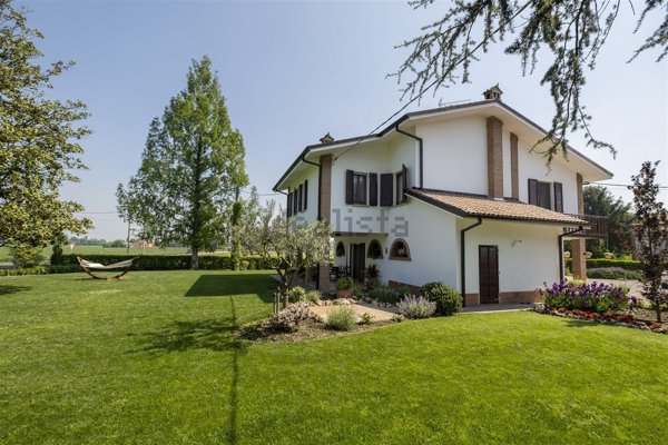 casa indipendente in vendita a Crevalcore