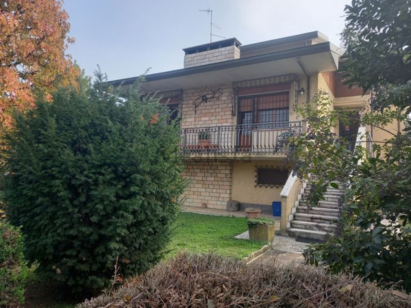 casa indipendente in vendita a Crevalcore