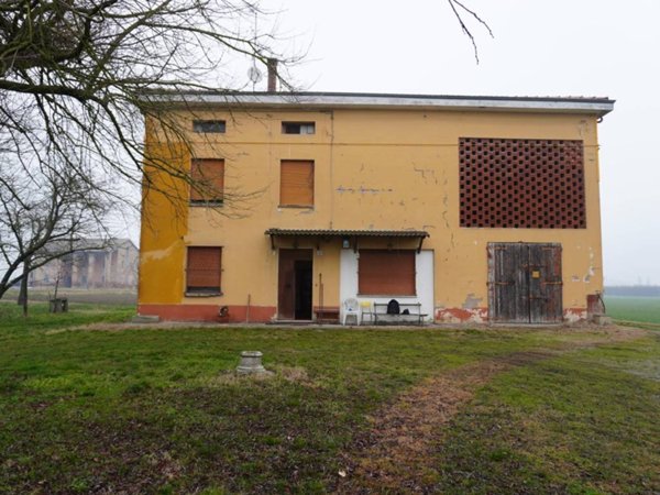 casa indipendente in vendita a Crevalcore