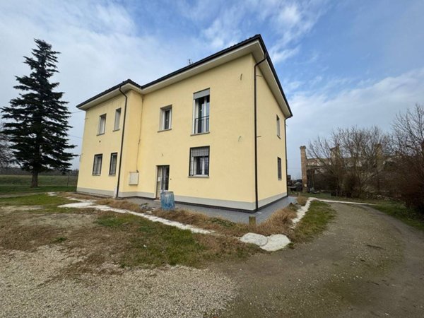 casa indipendente in vendita a Crevalcore