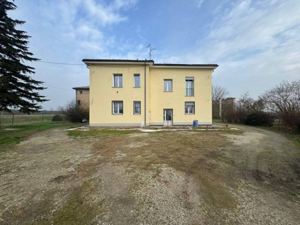 casa indipendente in vendita a Crevalcore