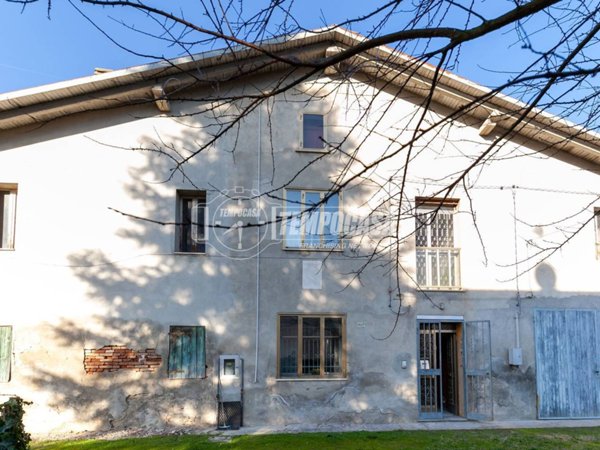 casa indipendente in vendita a Crevalcore in zona Palata Pepoli