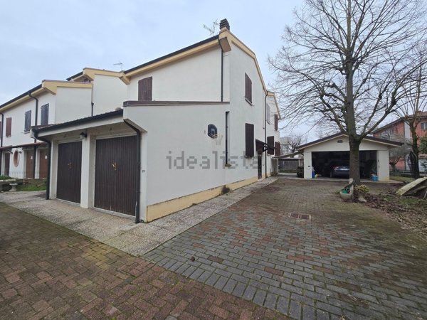casa indipendente in vendita a Crevalcore