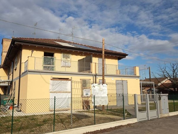 casa indipendente in vendita a Crevalcore