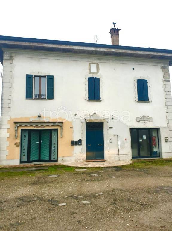 appartamento in vendita a Crevalcore in zona Palata Pepoli