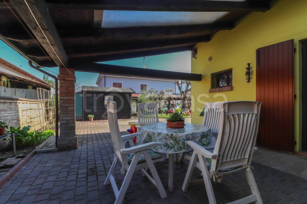 casa indipendente in vendita a Crevalcore