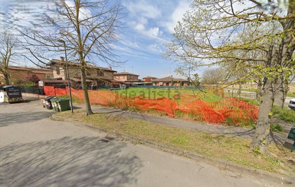 terreno edificabile in vendita a Crevalcore