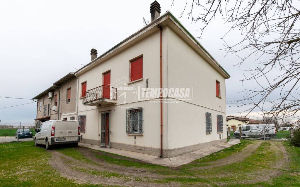 casa indipendente in vendita a Crevalcore