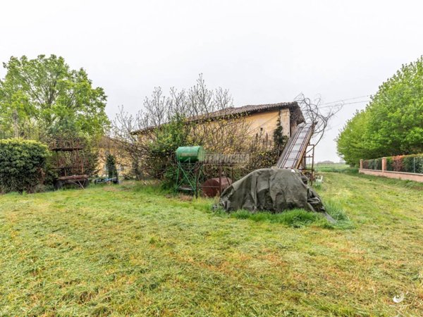 casale in vendita a Crevalcore