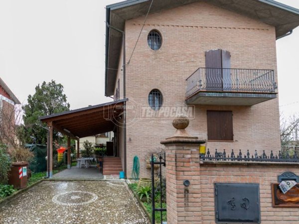 casa indipendente in vendita a Crevalcore