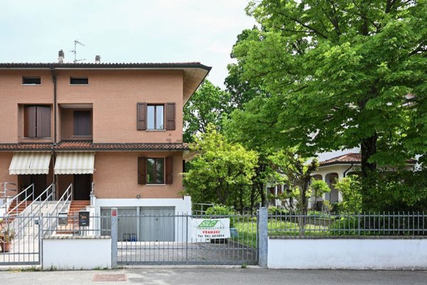 casa indipendente in vendita a Crevalcore