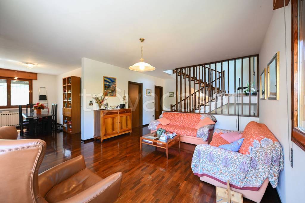 casa indipendente in vendita a Crevalcore