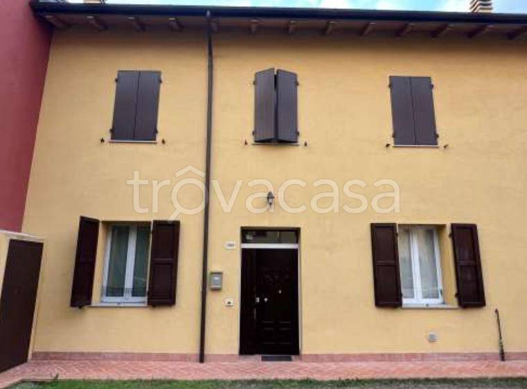 appartamento in vendita a Crevalcore in zona Bolognina