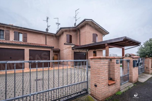 casa indipendente in vendita a Crevalcore