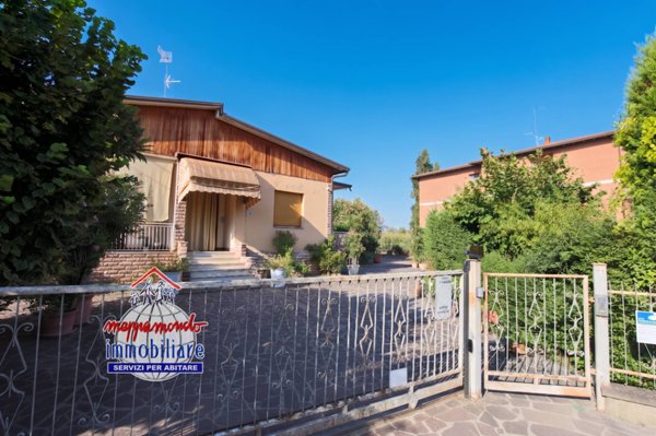 casa indipendente in vendita a Crevalcore