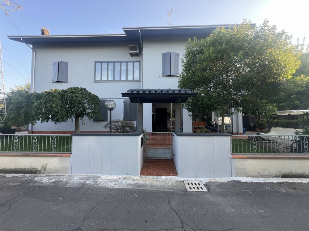 casa indipendente in vendita a Crevalcore