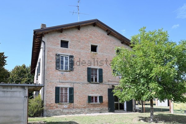 casa indipendente in vendita a Crevalcore