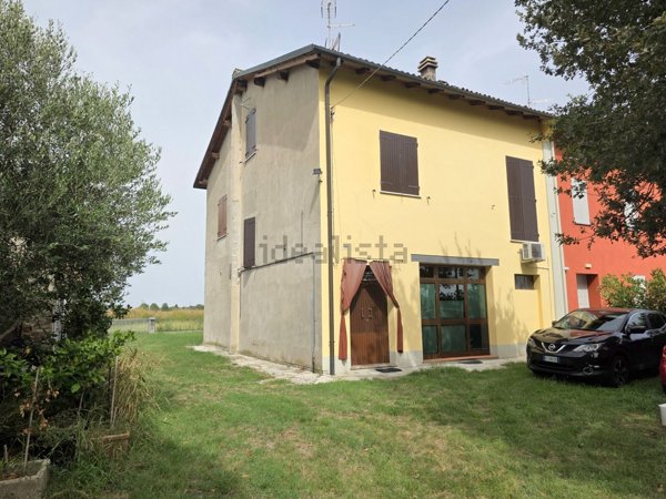 casa indipendente in vendita a Crevalcore
