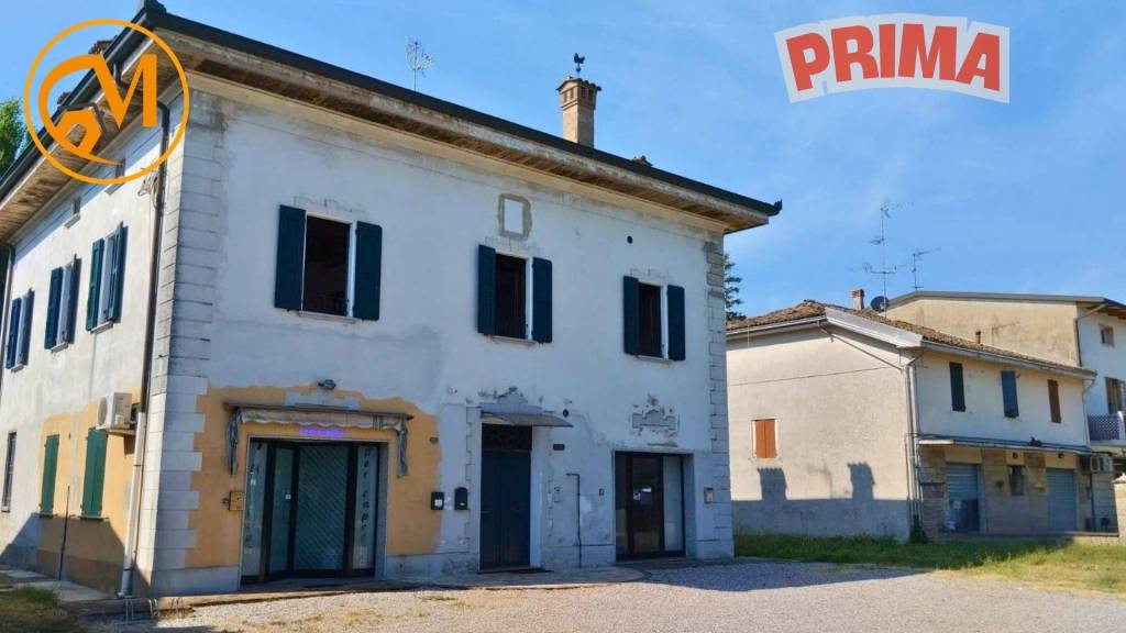 appartamento in vendita a Crevalcore in zona Palata Pepoli